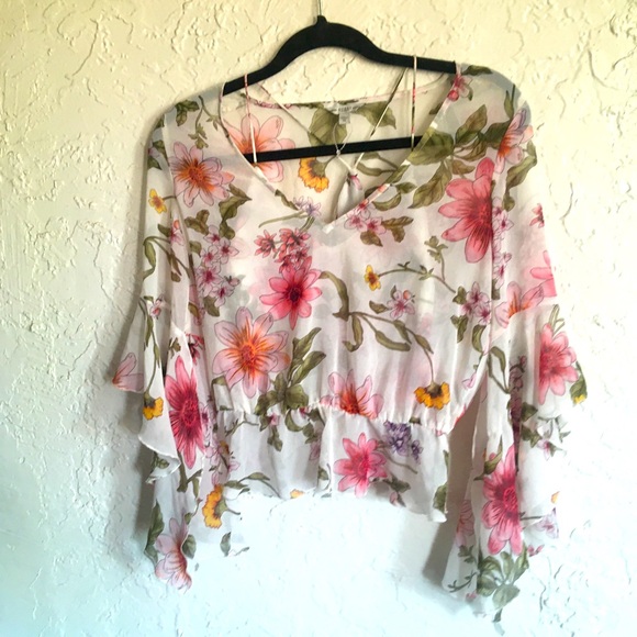 Guess white pink Floral sheer fairy sleeve peplum top shirt Extra Small XS 0 2 4 - Picture 2 of 11